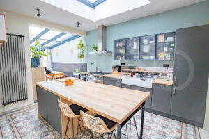 photo_83f6acac331e14ff9e44b470cc1017bb