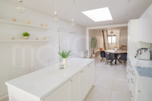 photo_8a90762ce7962a12e413ae8c6c75b598